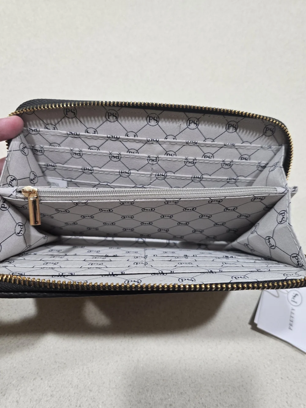 Pretty Simple Brown & Black Check Zip Card Holder